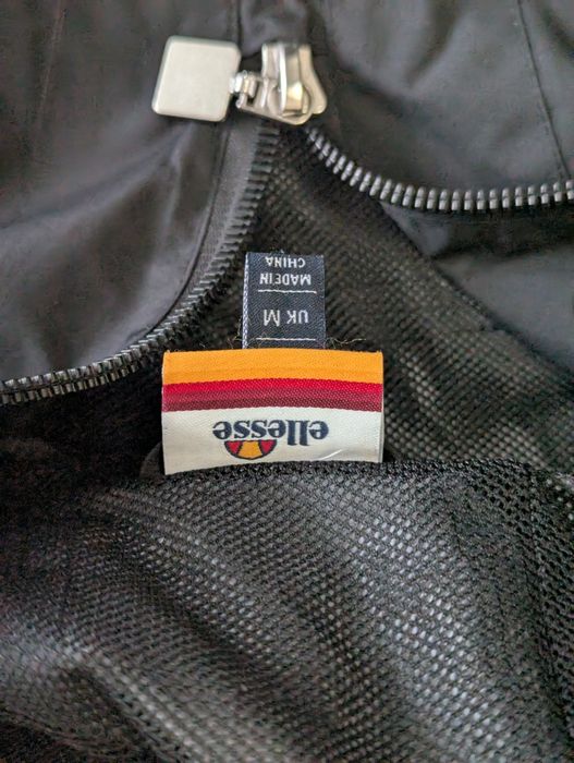 Винтажный анорак Ellesse Mont 2 — чёрный,