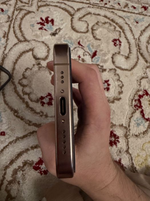 iPhone 16 Pro 256 100% Desert titanium