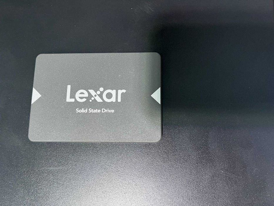 SSD Lexar 256 gb sotiladi