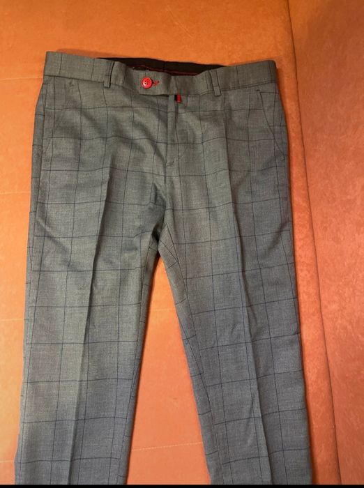 Pantaloni de costum 46