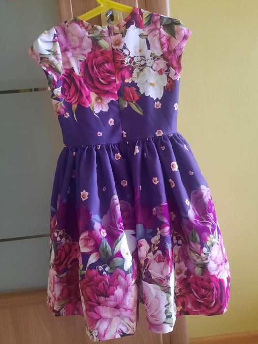 Oфициални рокли Petit fleur/ Next 8-9г.