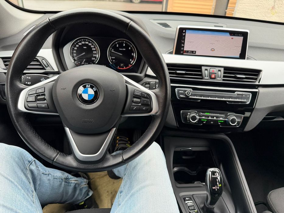 Vând Bmw X1 Sdrive 2.0 TDI 150CP 2021 LED