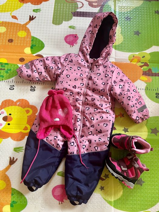 зимен гащиризон/ Ескимос / космонавт 80/86 см 
Зимни ботуши 23 номер