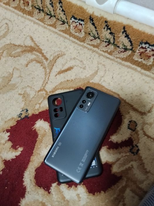 Xiaomi 12 X в хорошем состоянии