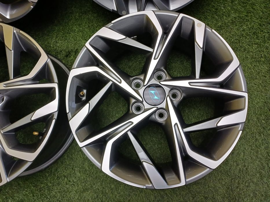 Диски R17 5x114.3 на Hyundai