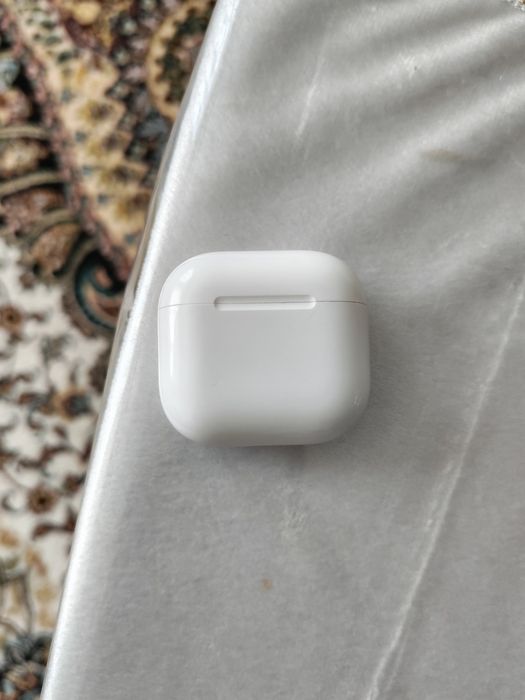 Продам Airpods 4 ANC
