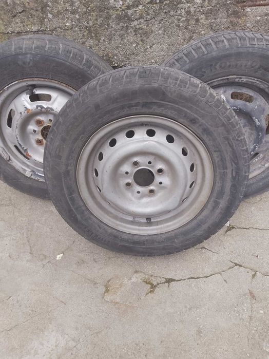 Продавам части за Лада Самара 1300/1989г