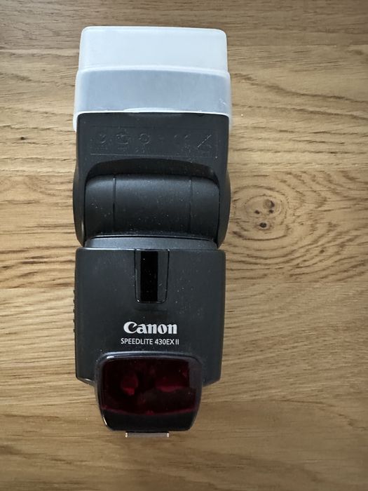 Светкавица Canon Speedlite 430EX II