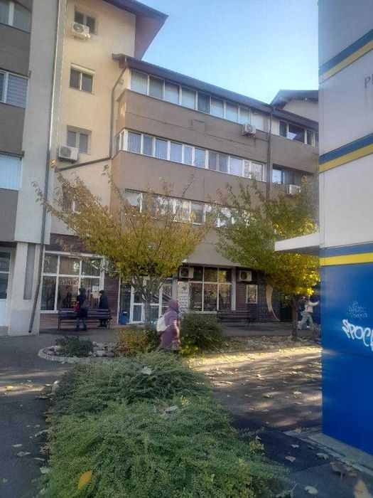 Apartament trei camere Otopeni