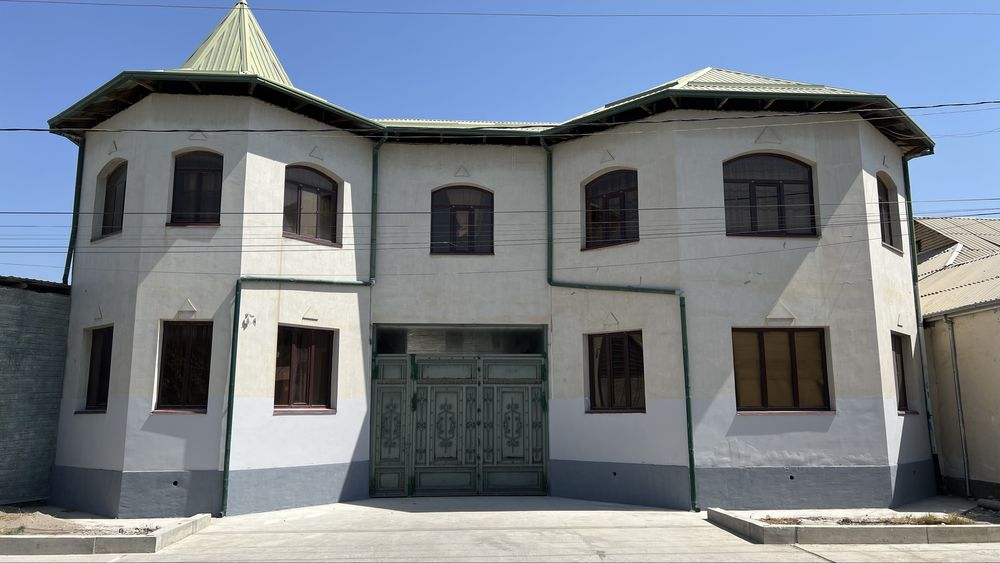 Уй сотилади. 9 соток 2 каватли. Университет участка Садаф 69