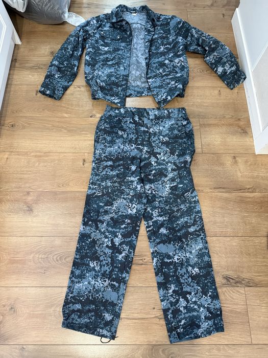 Продам форма камуфляж полиции