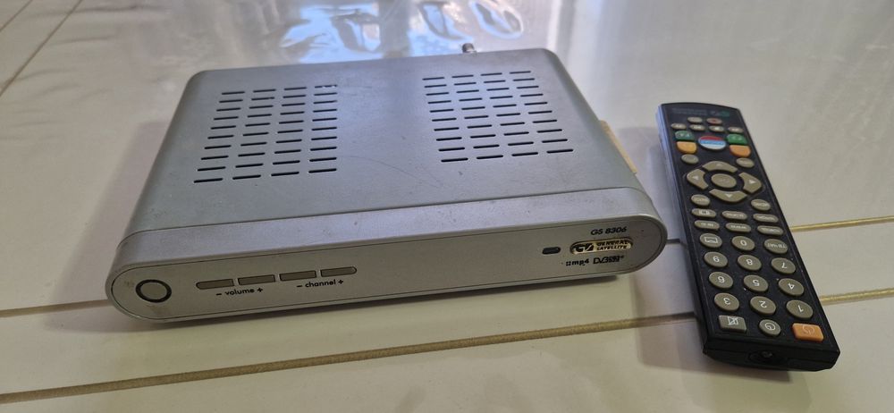 Спутник тв комплекте ресивер б. У