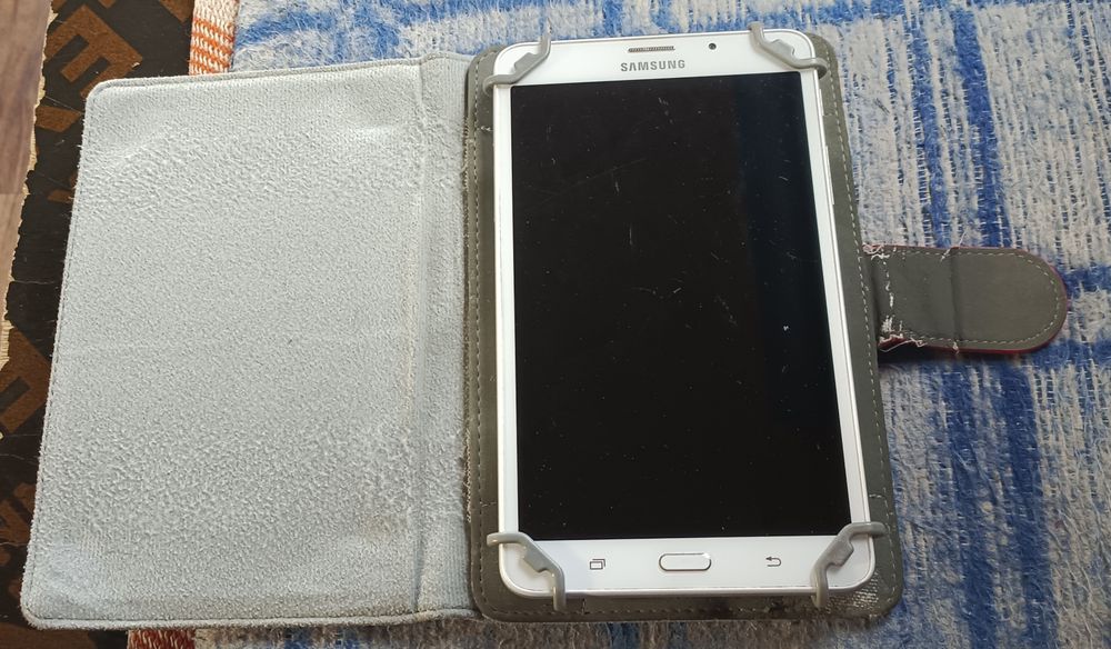 SAMSUNG Galaxy Tab A6