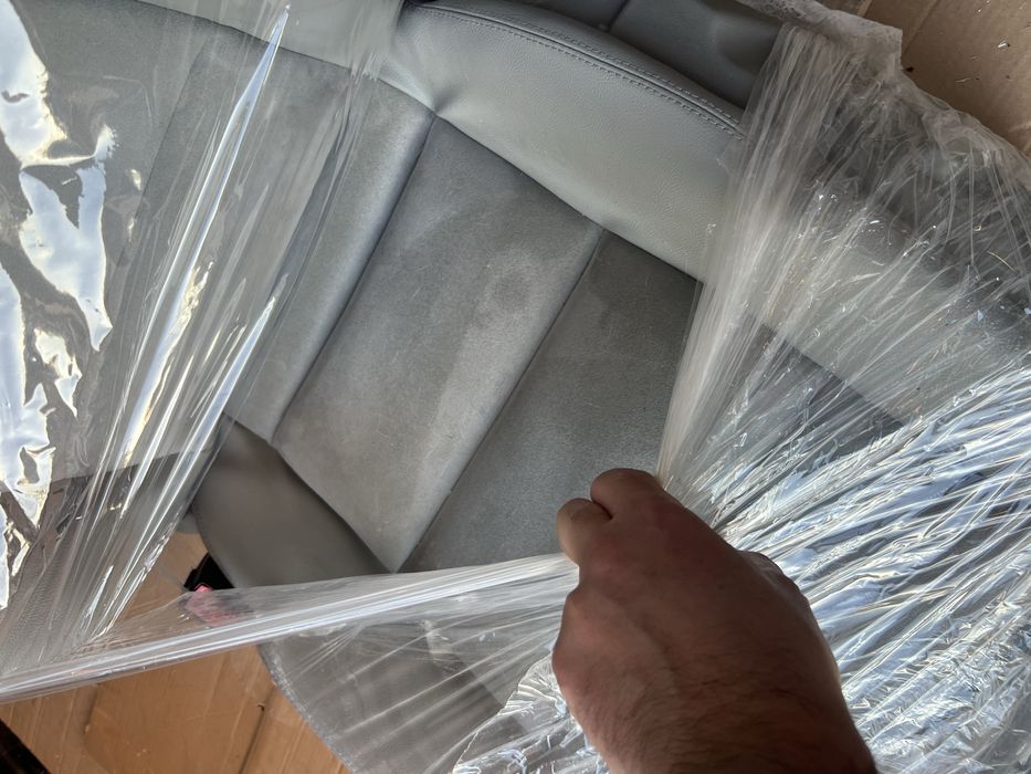 Предни седалки за audi a4 b6/7 кабрио