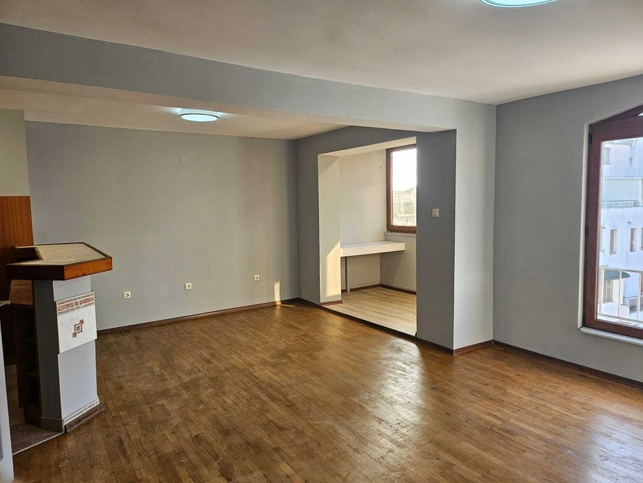 Продава се Двустаен апартамент в Варна, Лятно кино Тракия - 64 кв.м за 997 €/кв.м - Снимка #1