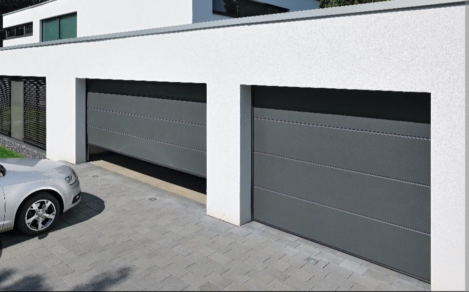 Usi de garaj secționale rezidențiale si industrialle