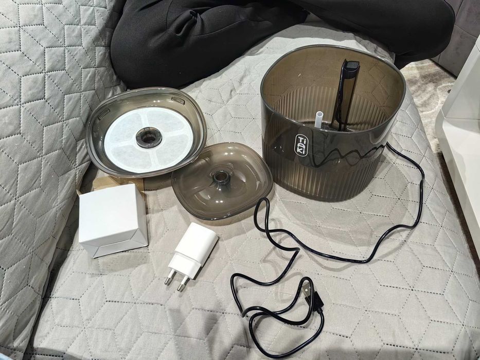 Котешка поилка Zooplus