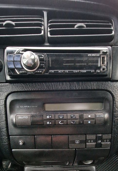 Продам Фольксваген Гольф 3 1.8