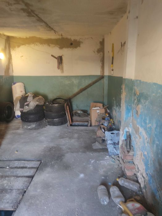 Продам гараж район Аэропорта