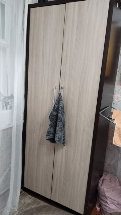 Продам шкаф по 10000