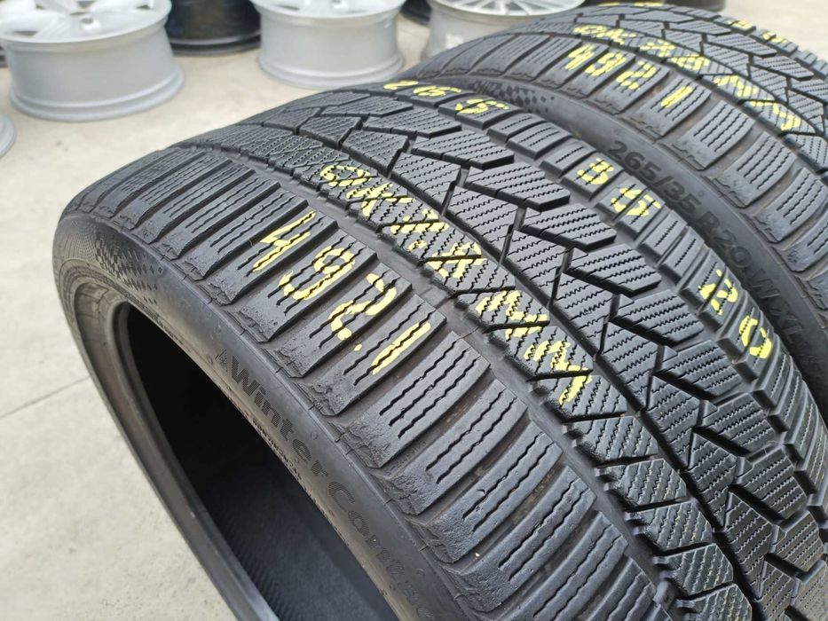 Doua anvelope iarna 265 35 20 continental wintercontact TS 860S 7,8 mm