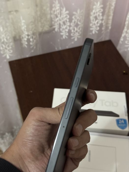 продам Galaxy Tap A9