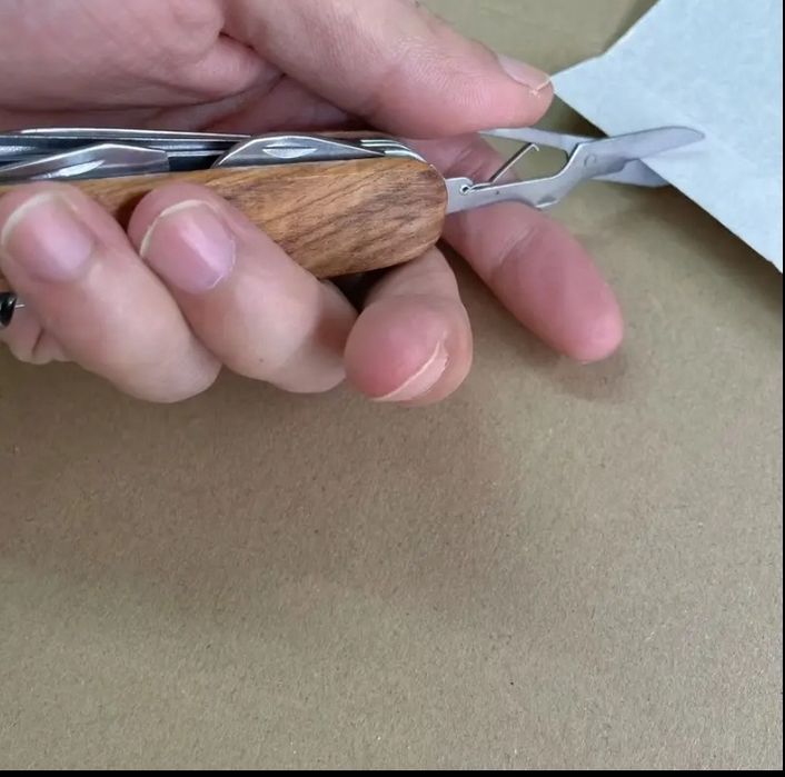 джобен нож не е използван