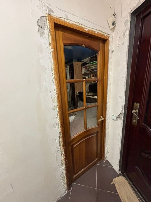 Продам двери межкомнатные