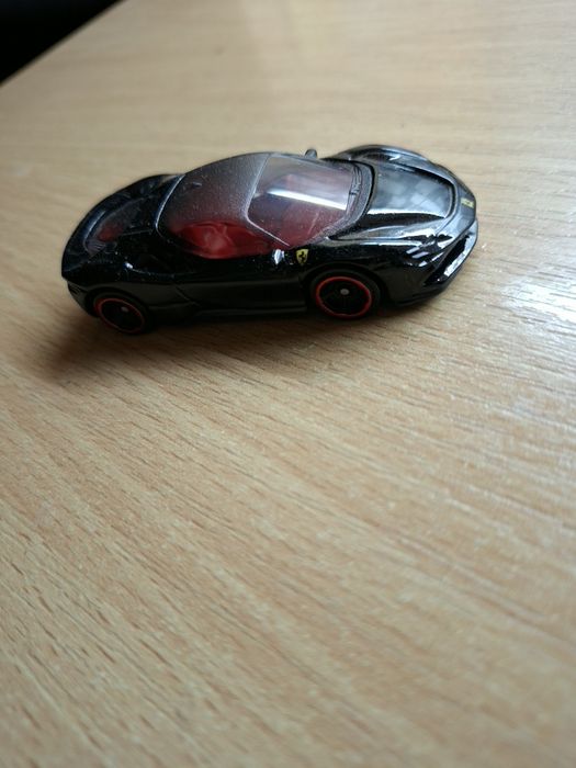продам hot wheels в идеальном состоянии