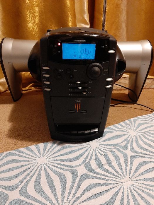 Boombox grundig max pa 1 space  fidelity