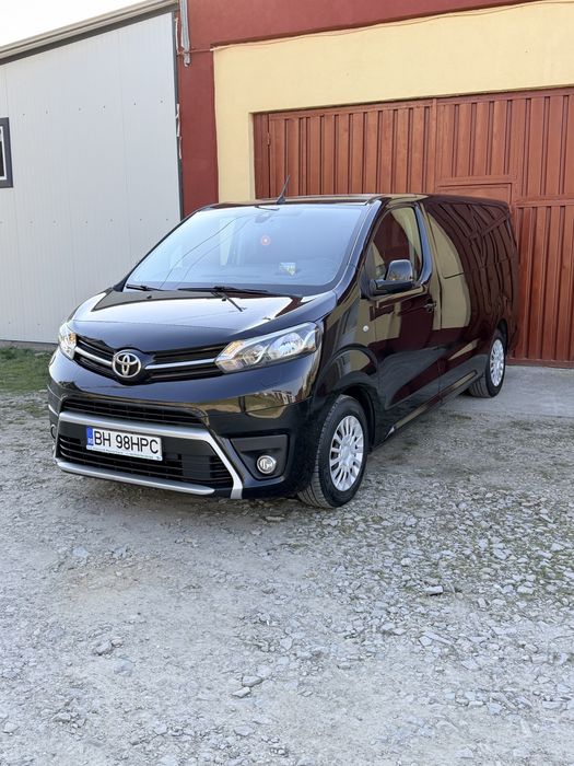 Toyota Proace 2.0D Automat 8+1 locuri nu Vito nu V class nu Transpo