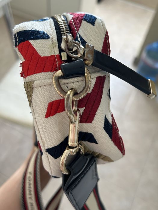 Чанта Tommy Hilfiger