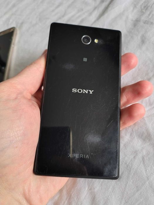 Telefon Android Sony Xperia M2 D2303 negru + Incarcator