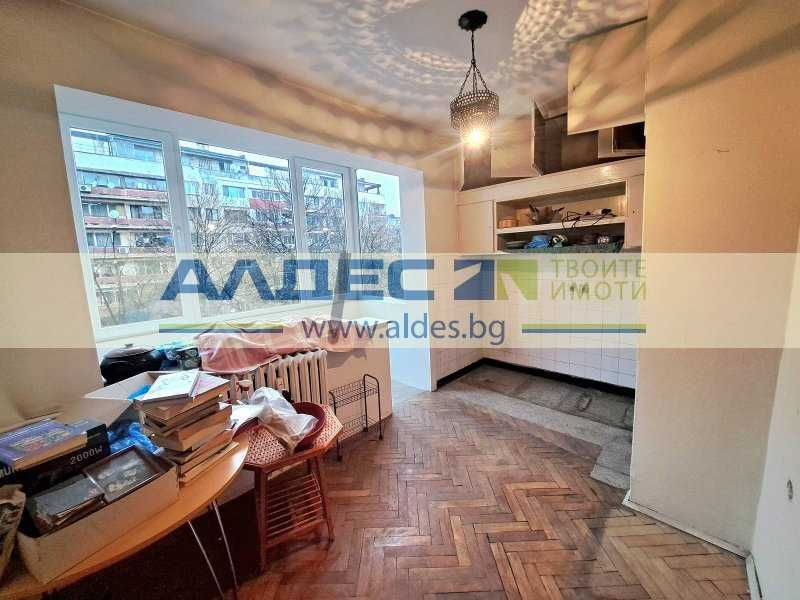 Продава се Двустаен апартамент в София, Гоце Делчев - 69 кв.м за 3053 €/кв.м - Снимка #8