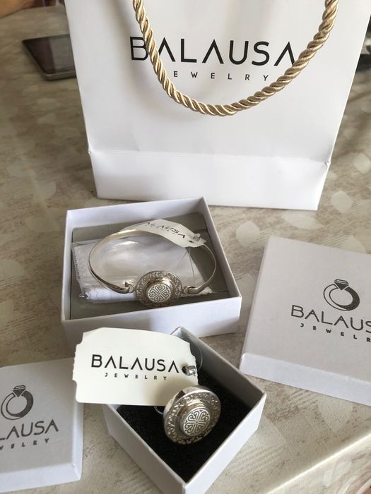 Брендовый серебряный набор