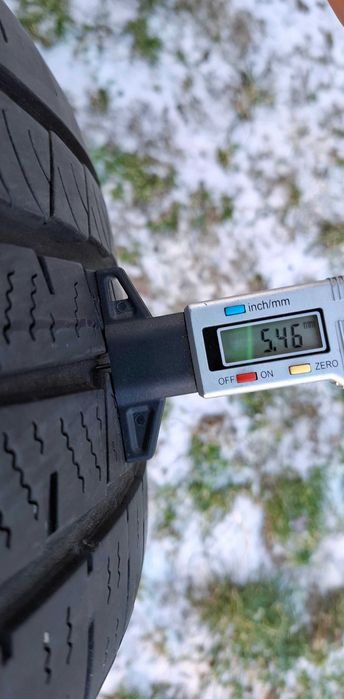 anvelope iarna 235/55 R17 - profil 5mm- 4 cauciucuri Continental