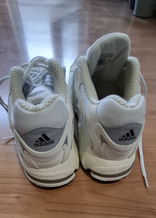 Оригинални Adidas маратонки