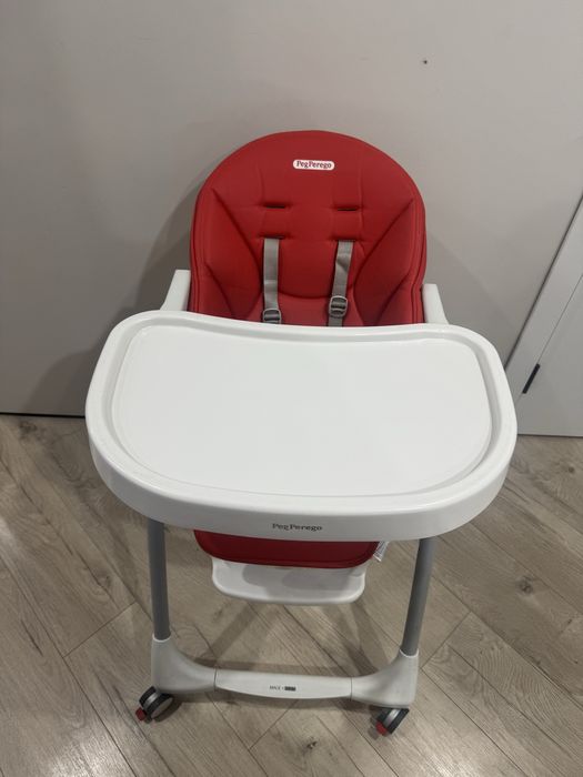 Детский стульчик для кормления