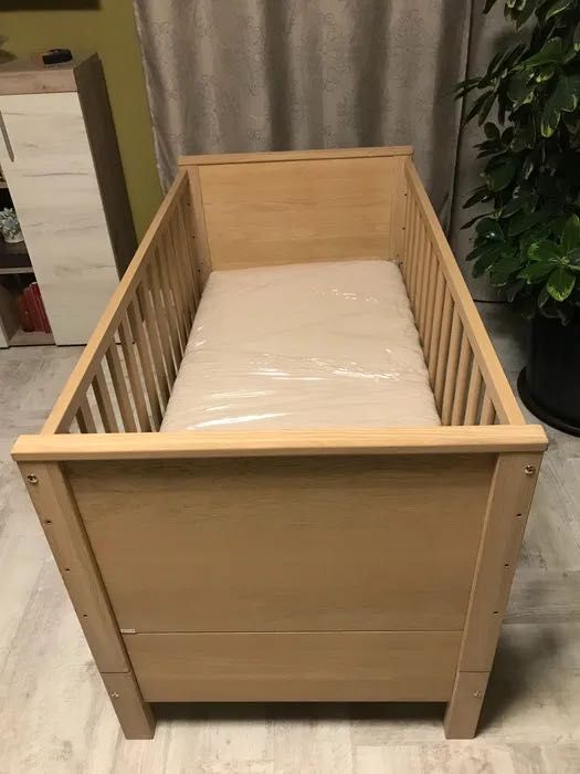 Patuti copii cu baldahin, multifunctional si scaun de masa pentru copi