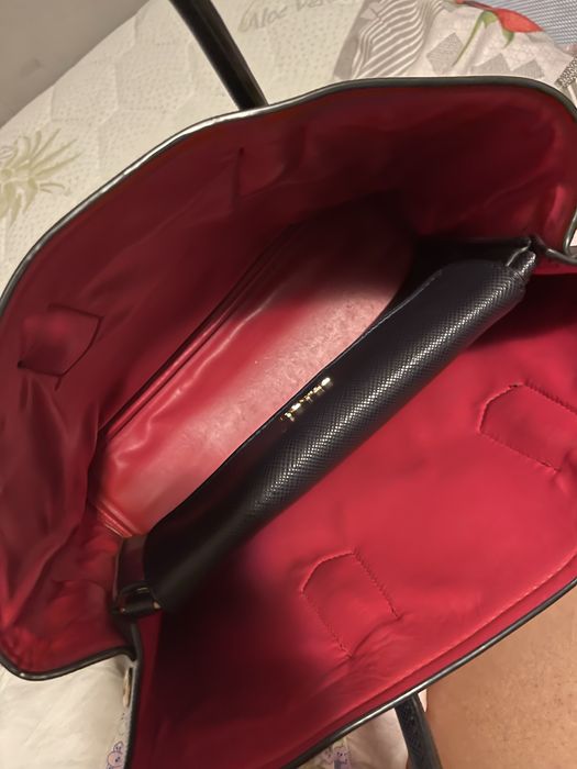 Geanta prada noua
