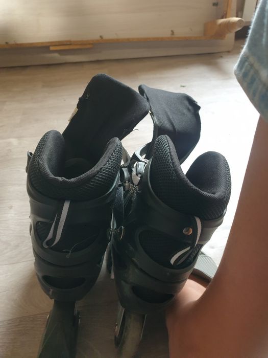 Продам ролики в хорошем сост