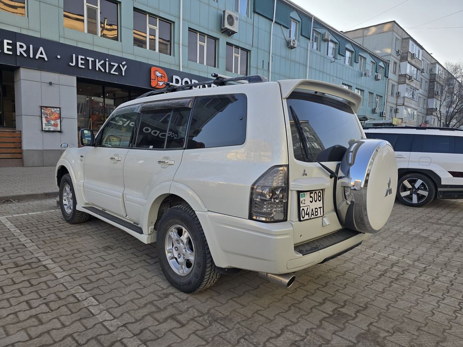 Продаётся Паджеро 3