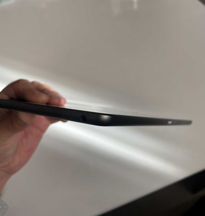 iPad 8th gen 128GB
