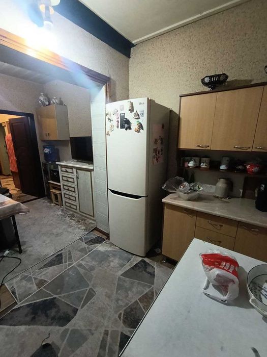 Продается 2/4/9 Ахмад Югнакий