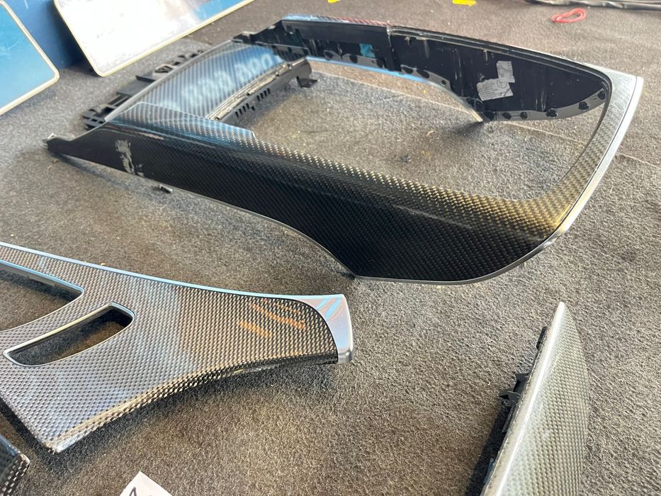 Карбонови интериорни лайсни Ауди AUDI A6 C7 4G