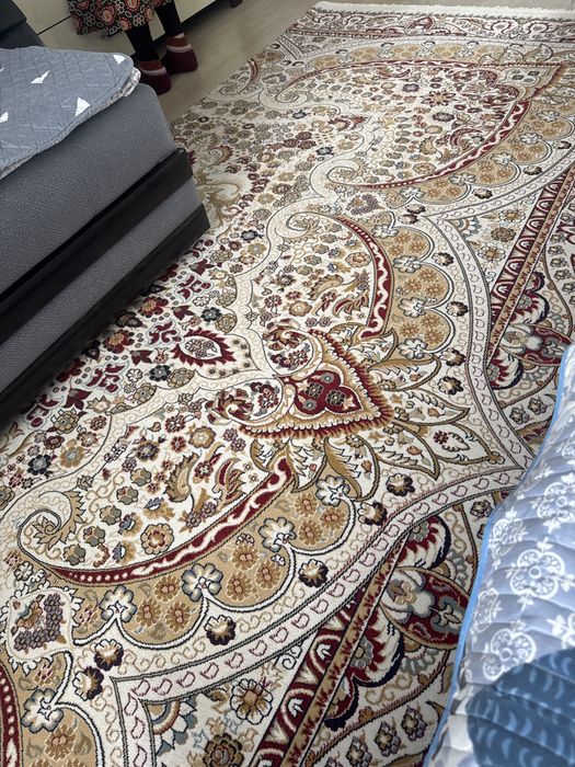 Ковер 3*3 хороший