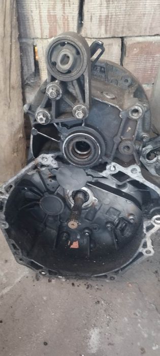 Останали части от Опел Мерива 1.7 cdti