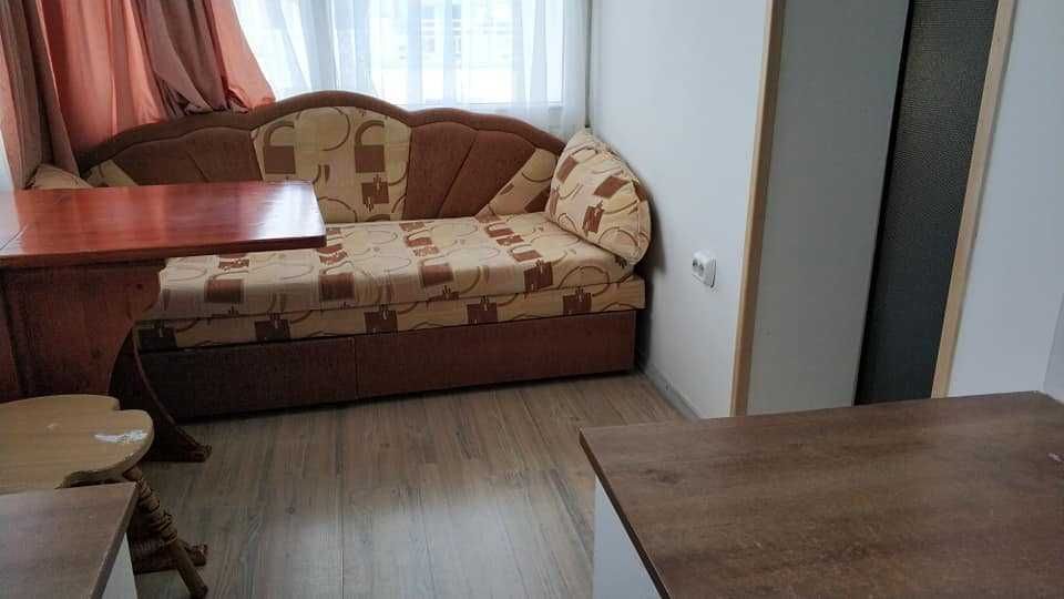 Дава се под наем Едностаен апартамент в Бургас, Възраждане - 30 кв.м за 130 € - Снимка #2