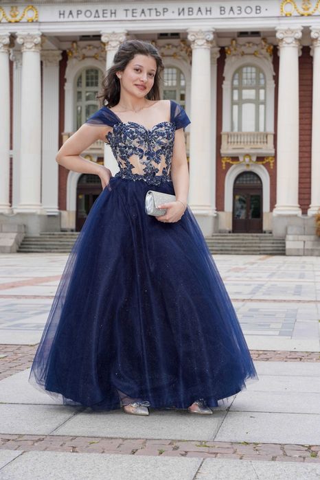 Професионален фотограф на Абитуриентски балове!! 60-EUR на час.