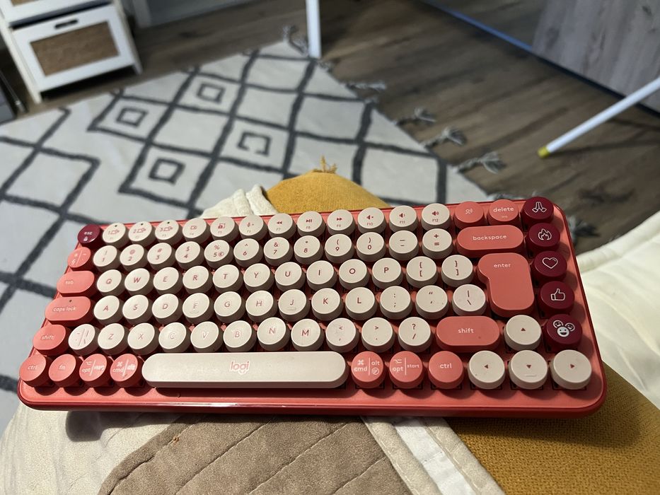 Tastatura wireless Logitech Pop Keys